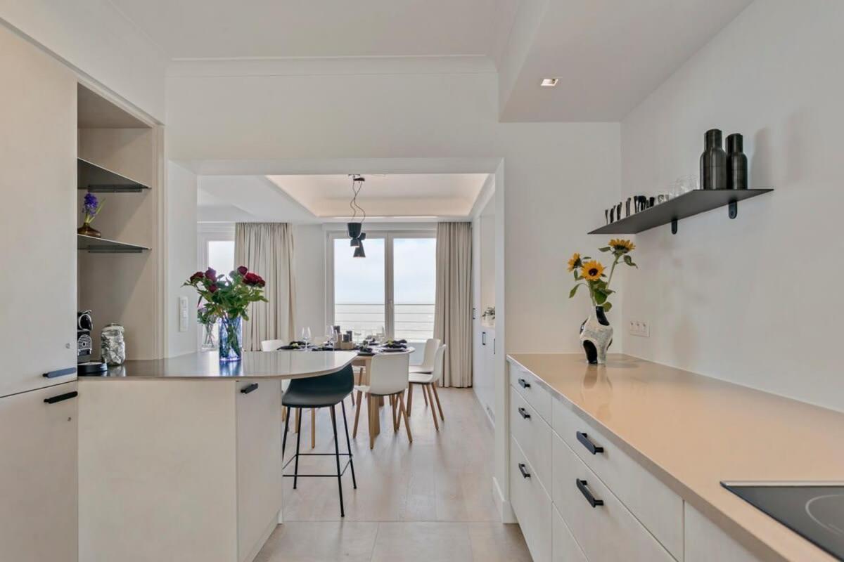 Huswell - Panoramic Seaview Apartment In 'T Zoute Knokke-Heist Zewnętrze zdjęcie