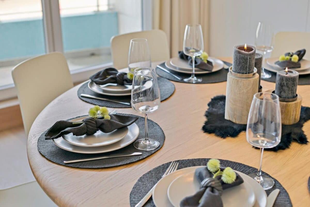 Huswell - Panoramic Seaview Apartment In 'T Zoute Knokke-Heist Zewnętrze zdjęcie